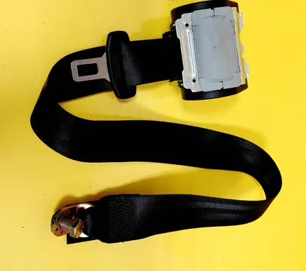 Audi A4 S4 B7 8E 8H Rear seatbelt 4F0857805E