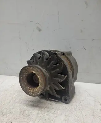 Volkswagen Transporter - Caravelle T3 Generator/alternator 04990023E