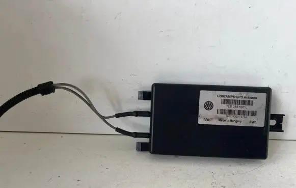 Volkswagen Touareg I Antenna control unit 7L6035507L 2920073724