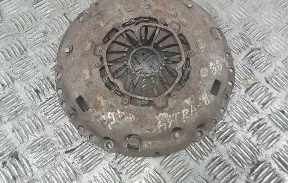 Opel Astra H Pressure plate F2600