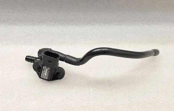 Audi A6 S6 C6 4F Air pressure sensor 0261230081 34031BD6 036906051G