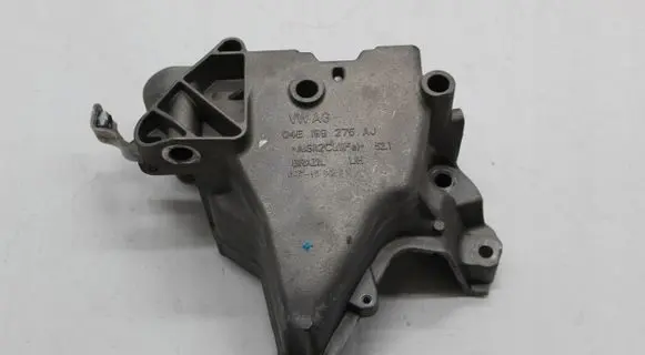 Volkswagen Tiguan Engine mounting bracket 04E199275AJ