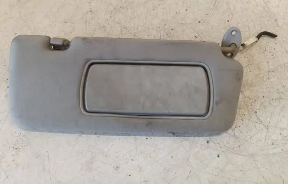 SsangYong Rexton Sun visor