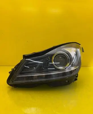 Mercedes-Benz C W204 Headlight/headlamp A2048205559
