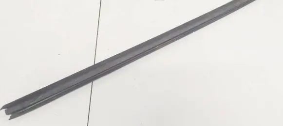 Peugeot 406 Front door glass trim molding 