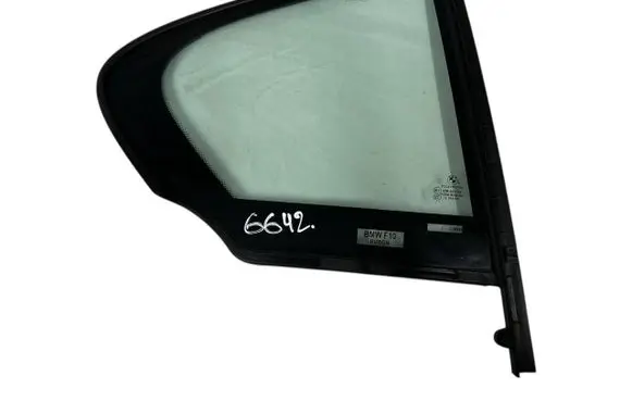 BMW 5 F10 F11 Rear vent window glass 7311246 51357311246 43R001582