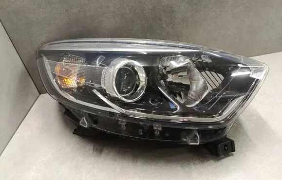 Renault Captur Headlight/headlamp 260102734R 030128121200 043402A01