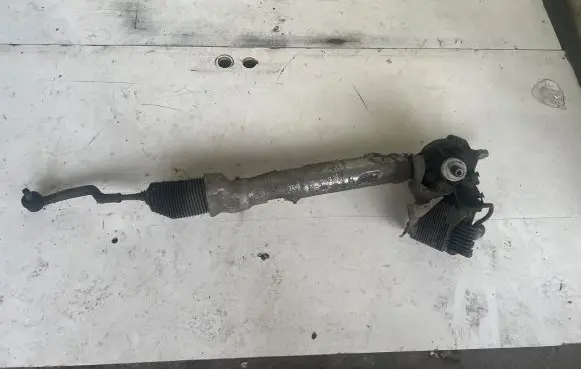 Mercedes-Benz A W169 Steering rack 1694600800 A1694600800 1694600800050