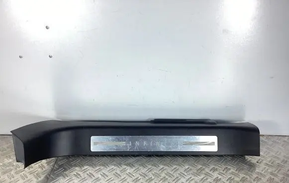 Infiniti FX Front sill trim cover 769B51CA0A