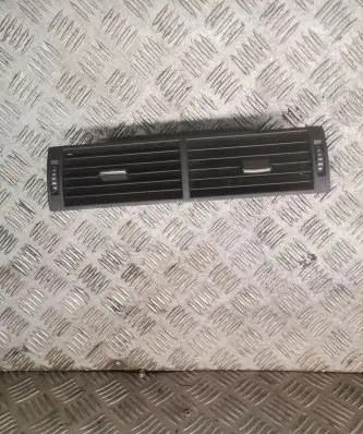 Audi A4 S4 B7 8E 8H Dash center air vent grill 8e0820951h