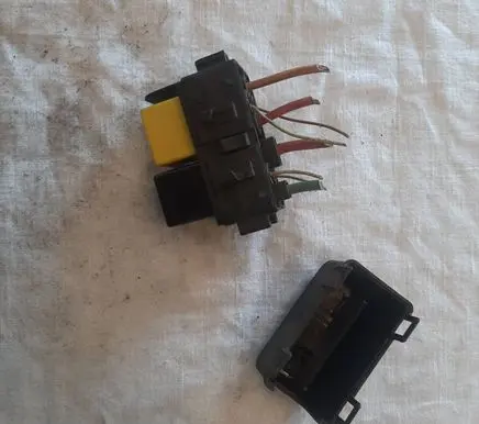 Renault Scenic II - Grand scenic II Other relay 820022293