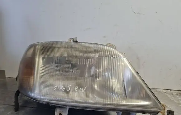 Mercedes-Benz Sprinter W901 W902 W903 W904 Headlight/headlamp 15053200