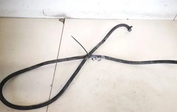 Volvo S60 Engine coolant pipe/hose