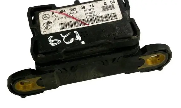 Mercedes-Benz S W221 ESP acceleration yaw rate sensor A0045423918 FD06M10 DT36K06AZJ