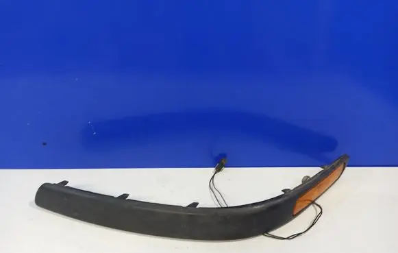 Volvo S40, V40 Front reflector 30888122 30613665