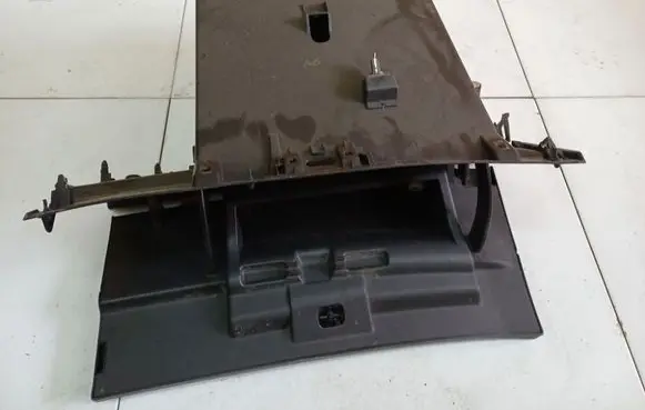 Dacia Sandero Glove box 68520JD900