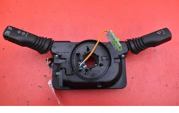 Opel Astra H Other switches/knobs/shifts 13197721ZU