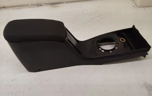 Renault Megane II Armrest 8200079091