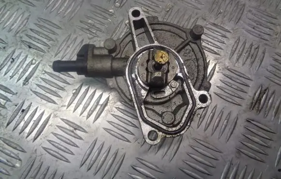 Hyundai i30 Vacuum pump 28810-2A101