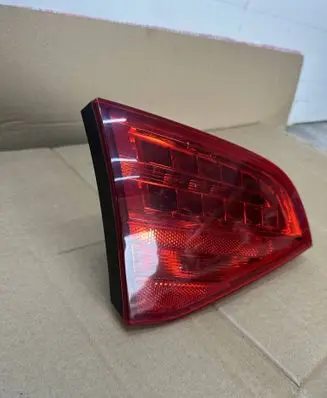 Audi A4 S4 B8 8K Tailgate rear/tail lights 8K9945093B