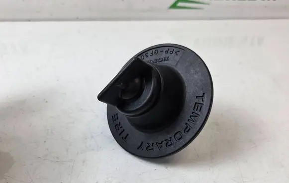 Honda CR-V Spare wheel bolt PPGF30