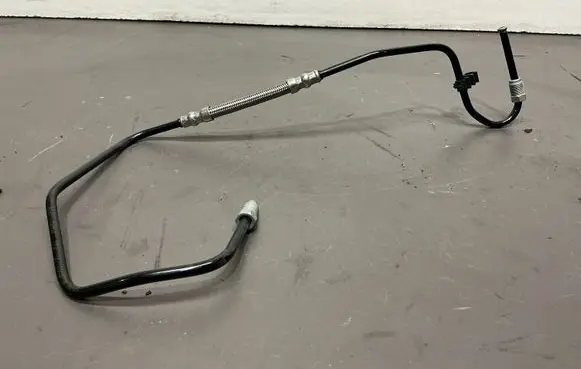 Tesla Model Y Brake booster pipe/hose 