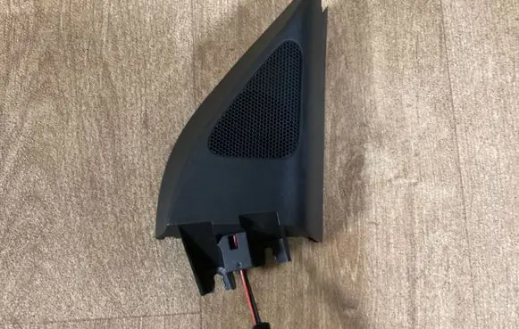 Volkswagen PASSAT B6 Front door high frequency speaker 3C0837994