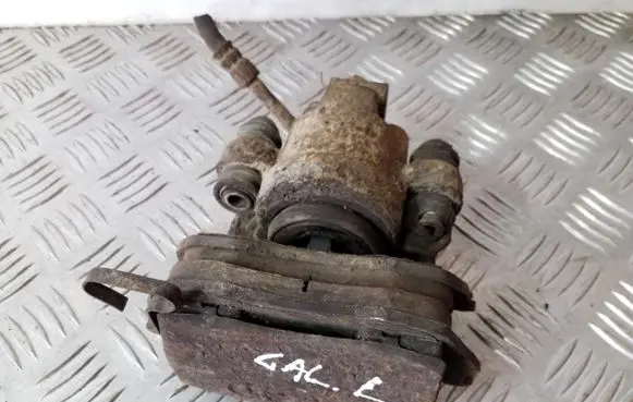 Jeep Grand Cherokee (WK) Rear brake caliper