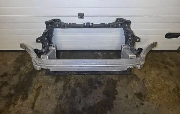 Audi Q7 4M Radiator support slam panel 4M0805594 4M0804285 4M0951209