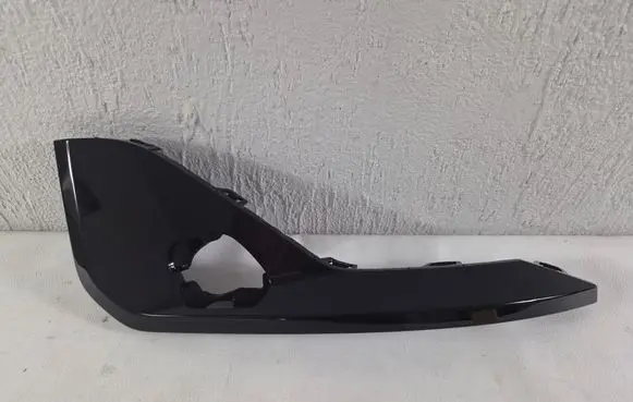 Lynk u0026 co 01 Rear bumper trim bar molding 889044272