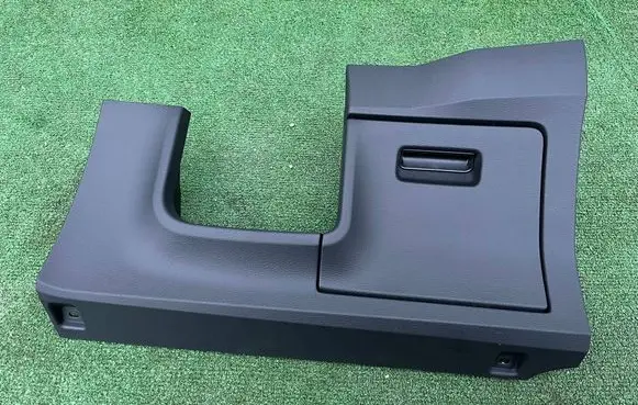 Audi e-tron Dashboard lower bottom trim panel 4KR863075A