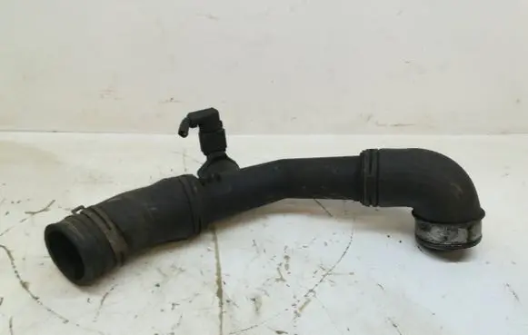 Seat Alhambra (Mk1) Intercooler hose/pipe 7M0145957N
