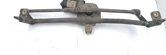 Front wiper linkage and motor