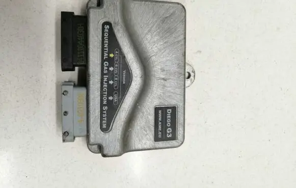 Mitsubishi Galant LP gas control unit module 67R013787