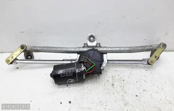 Audi A3 S3 8L Front wiper linkage 