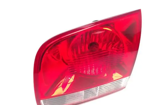 Volkswagen Touareg I Tailgate rear/tail lights