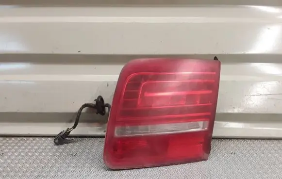 Audi A8 S8 D3 4E Tailgate rear/tail lights 4E0945094H