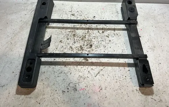 Opel Crossland X Front passenger seat rail 39180528 150CT20