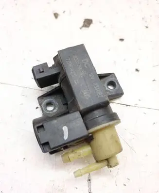 Renault Megane III Turbo solenoid valve 8200790180 70181405