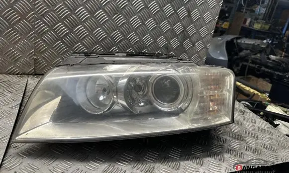 Audi A8 S8 D3 4E Headlight/headlamp