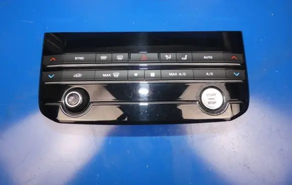 Jaguar F-Pace Climate control unit GX6318C858HE 161017A0670X