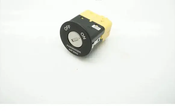 KIA Ceed Passenger airbag on/off switch 