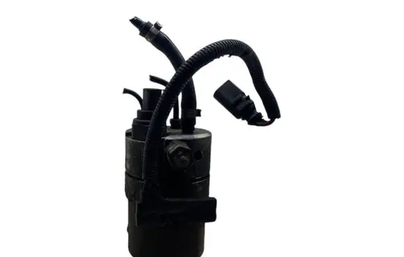 Audi A8 S8 D2 4D Brake power pressure regulator 8E0614175