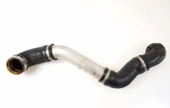 Intercooler hose/pipe