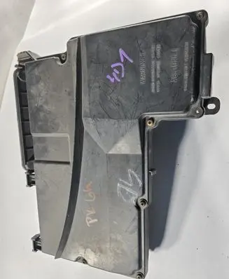 Audi A8 S8 D2 4D Fuse box cover 4D1937128D