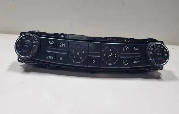 Mercedes-Benz E W211 Climate control unit 2118300190 Q00013004