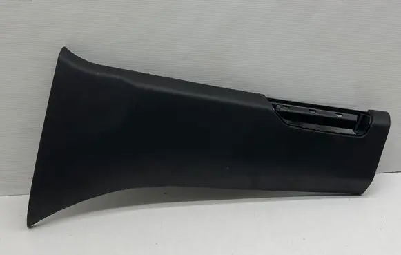 (B) pillar trim (bottom)