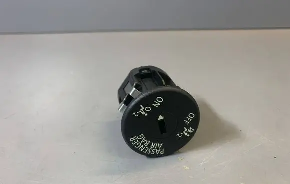 BMW X5 E70 Passenger airbag on/off switch 9196886 61319196886