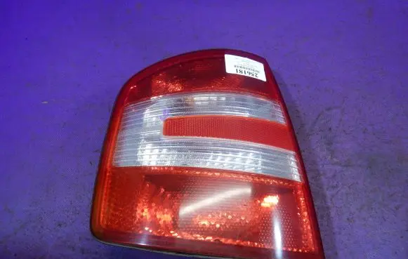 Skoda Fabia Mk1 (6Y) Rear/tail lights 6Y9945111D