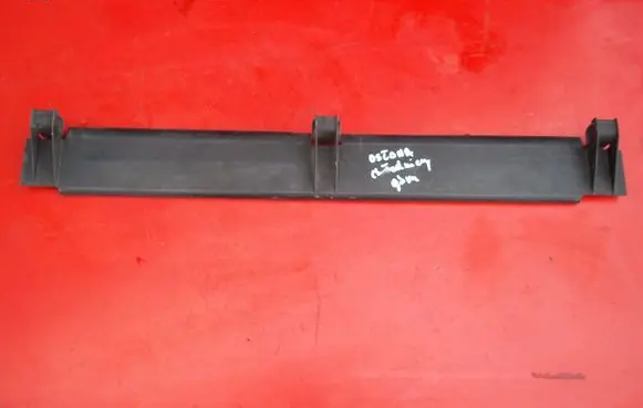 Audi A6 S6 C5 4B Radiator trim 4B0121292B